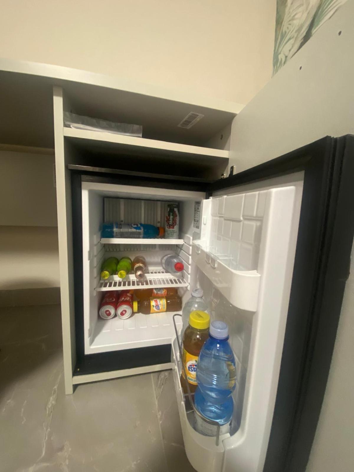 ريجّو دي كالابريا The Paris Rooms B&B المظهر الخارجي الصورة