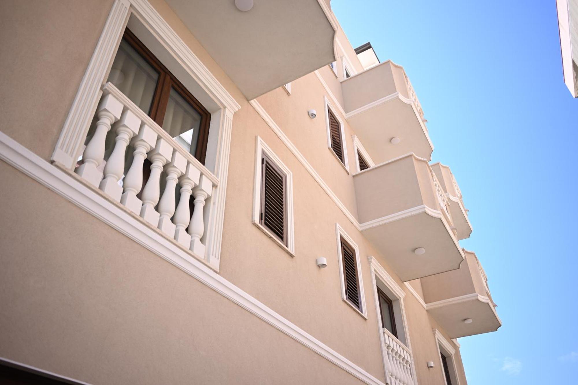 ريجّو دي كالابريا The Paris Rooms B&B المظهر الخارجي الصورة