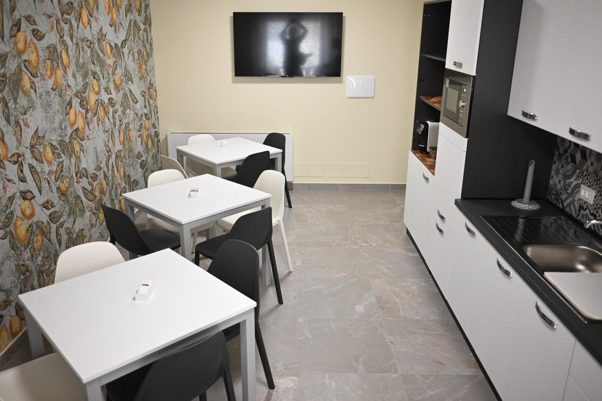 ريجّو دي كالابريا The Paris Rooms B&B المظهر الخارجي الصورة